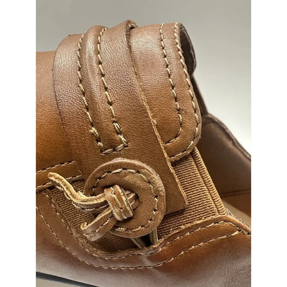 Clarks Ashland Womens 8.5 M Brown Leather Loafers Cushion Soft Comfort Shoes